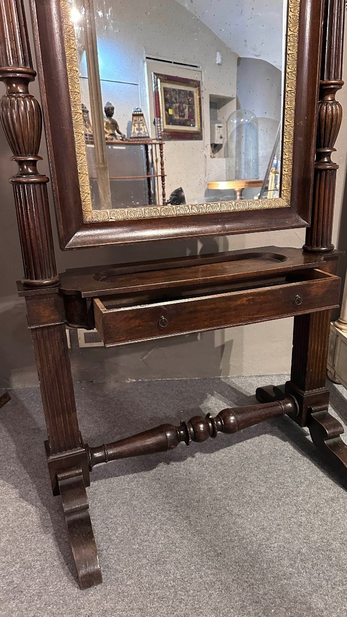 Early 19th Century Psiche Floor Mirror In Walnut-photo-1