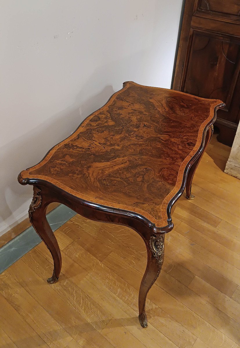 Early 19th Century Walnut Briar Game Table-photo-3