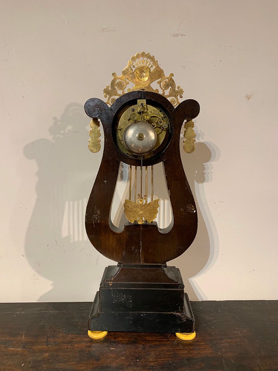 End Of The 18th Century Neoclassical Lyre Clock-photo-4