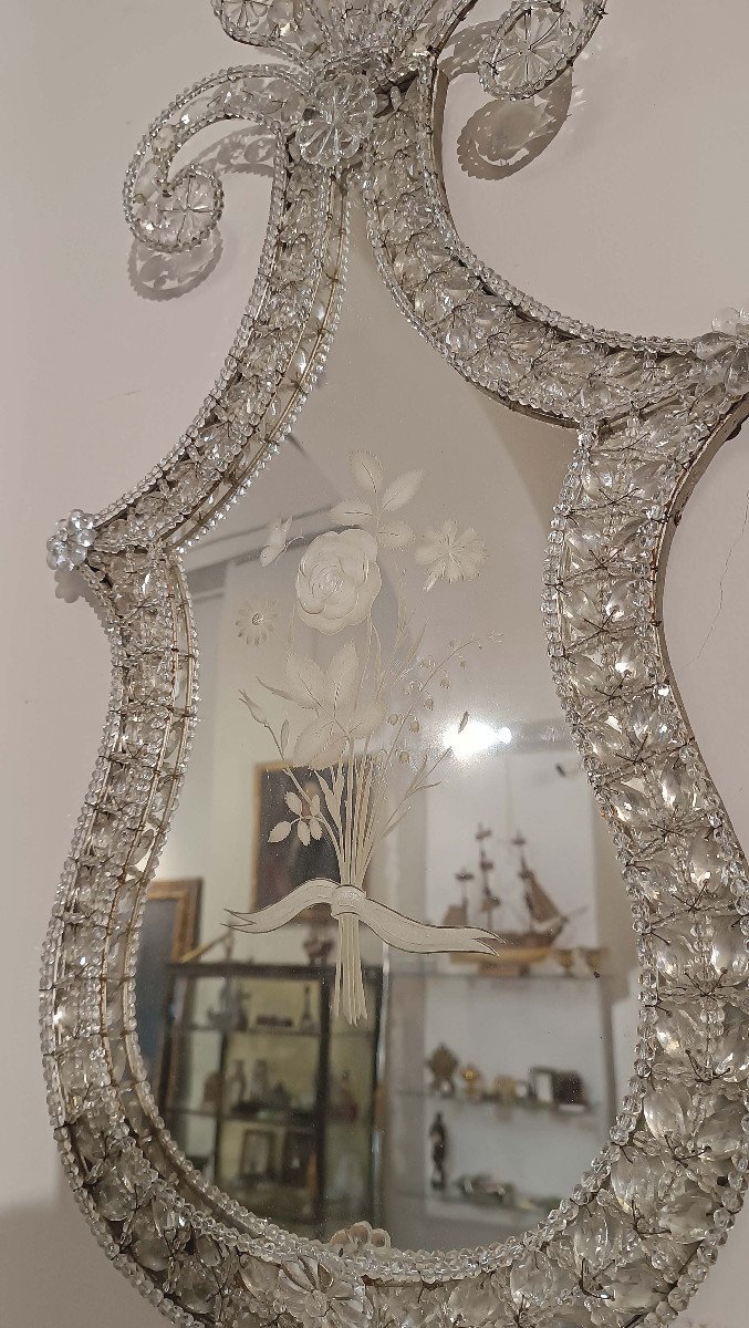 Late 18th Century Pair Of Neoclassical Mirrors With Crystals -photo-1