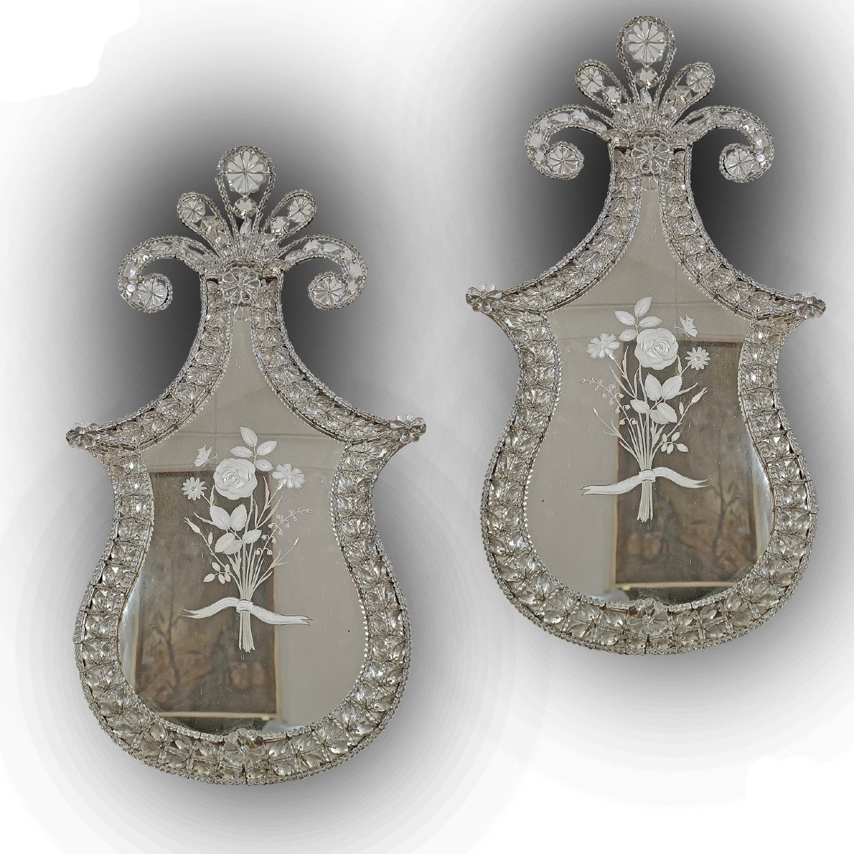 Late 18th Century Pair Of Neoclassical Mirrors With Crystals 