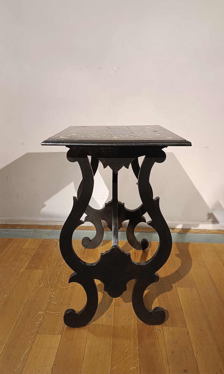 Mid-19th Century Ebonized Wood Coffee Table With Inlays -photo-4