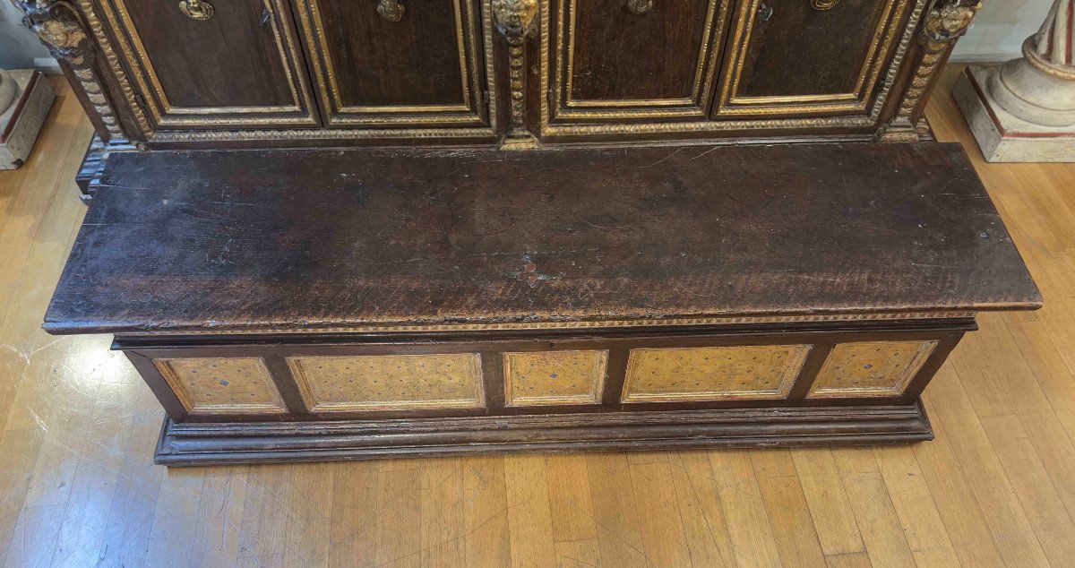 16th Century Walnut Chest With Golden Decorations -photo-2