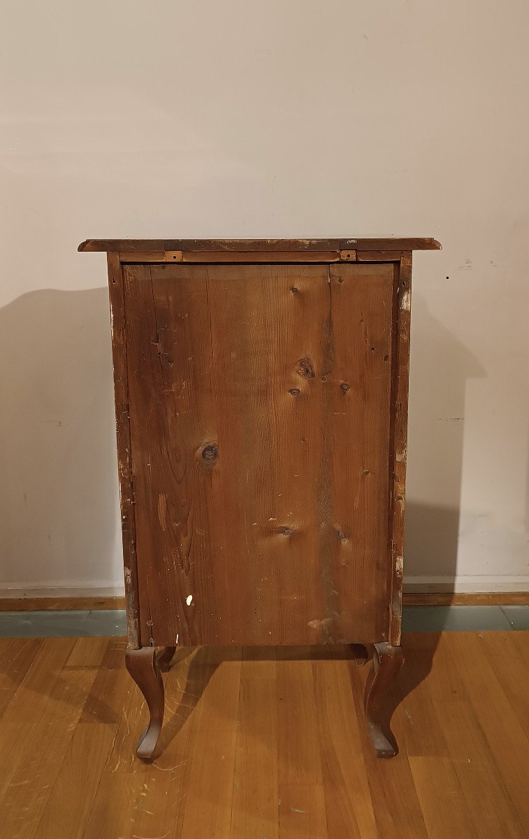 PETITE COMMODE EN NOYER PREMIÈRE MOITIÉ DU 19ème SIÈCLE-photo-1