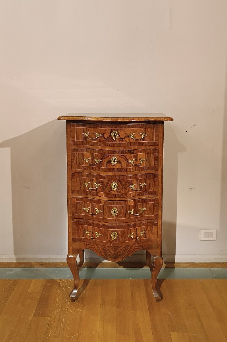 PETITE COMMODE EN NOYER PREMIÈRE MOITIÉ DU 19ème SIÈCLE-photo-8