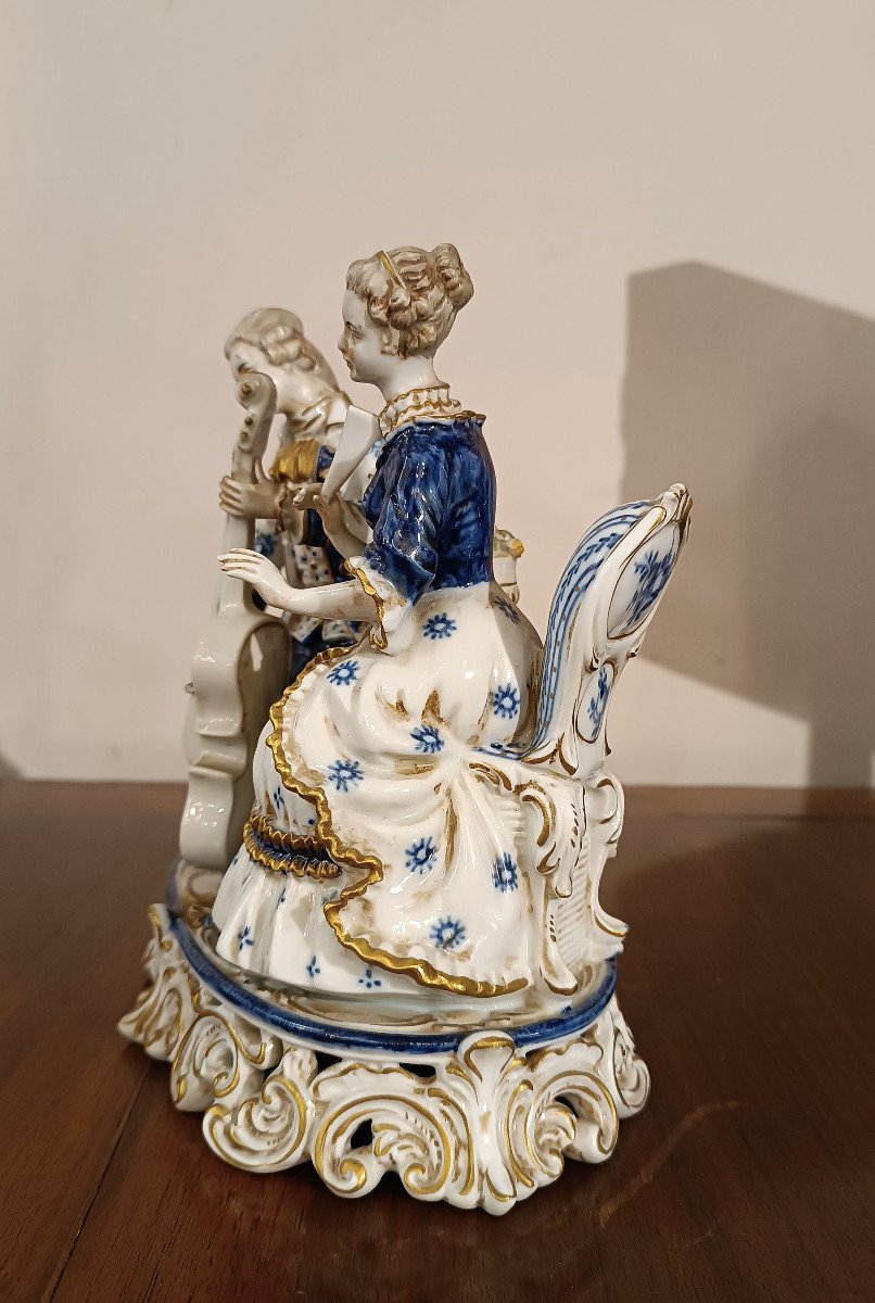 Late 19th Century Porcelain Sculpture Group “music Scene” -photo-3