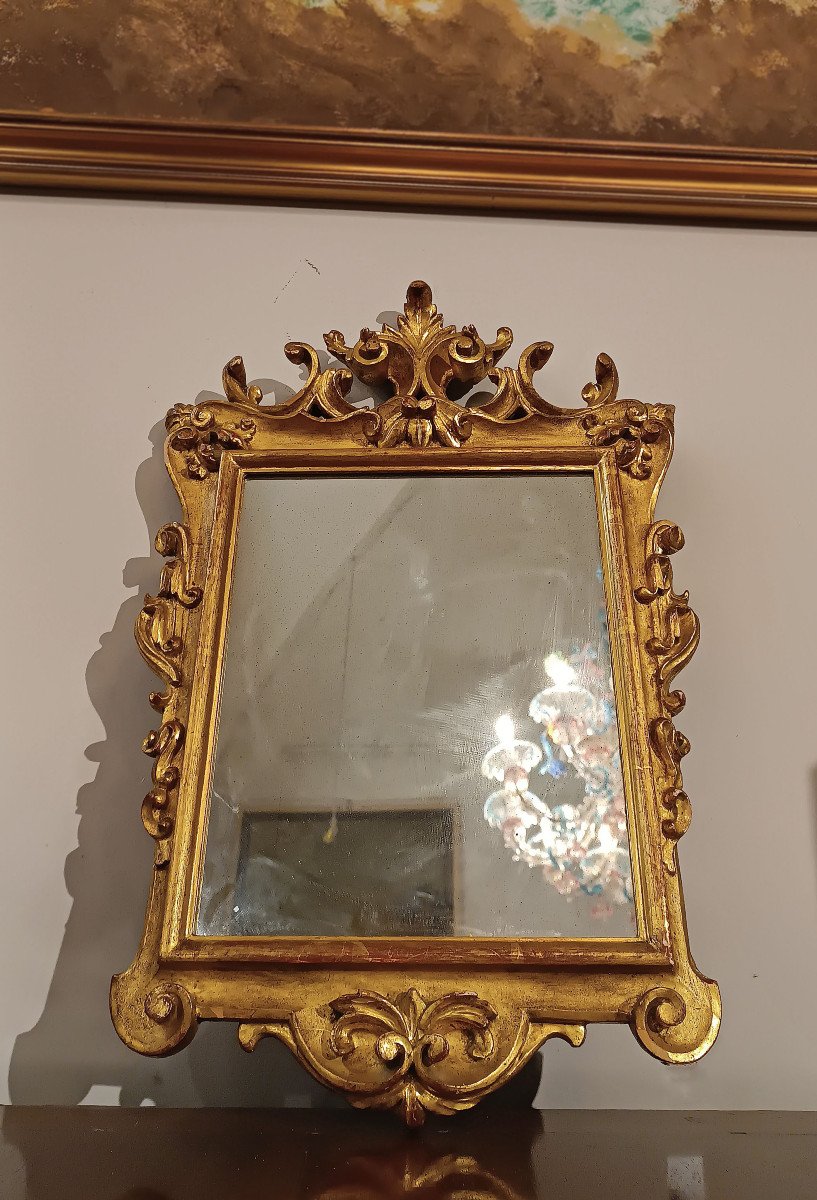 PETIT MIROIR EN BOIS DORÉ DEUXIÈME MOITIÉ DU 18ème SIÈCLE-photo-5