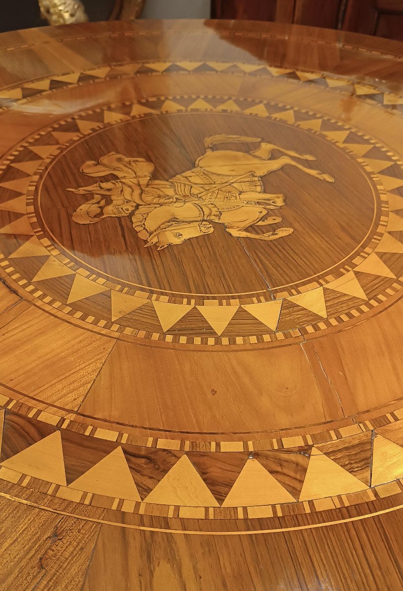 First Half Of The 19th Century Inlaid Rolo Table -photo-7