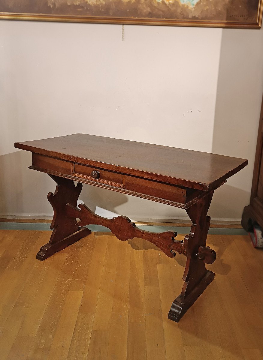 Late 17th Century Walnut Writing Table -photo-2