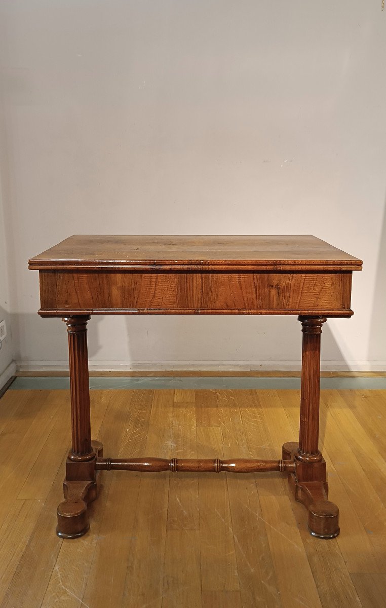 Early 19th Century Carlhes X Walnut Table -photo-4