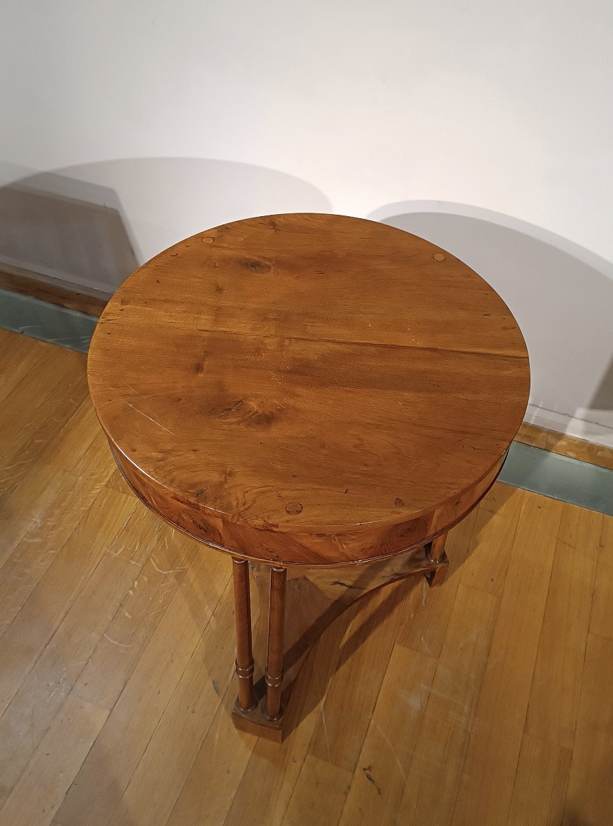 End Of The 18th Century Round Walnut Table-photo-2