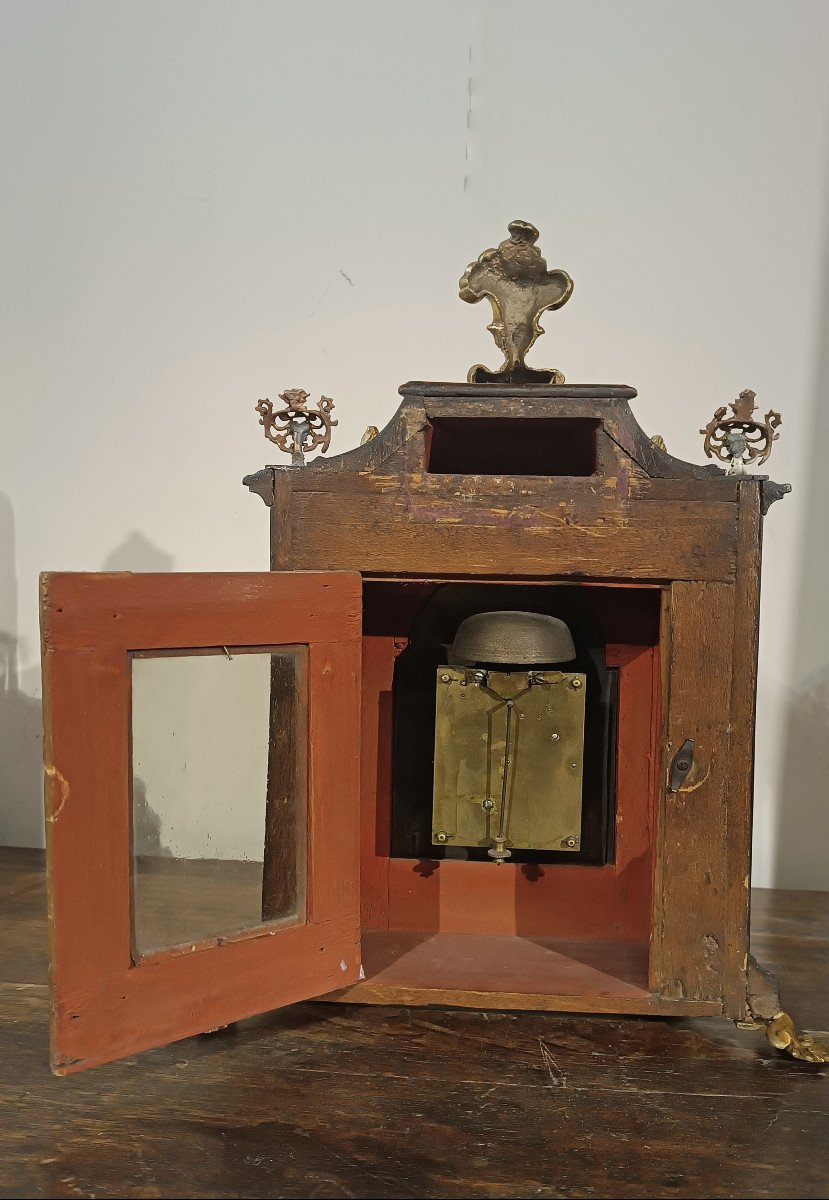 Second Half Of The 17th Century Walnut And Golden Bronze Clock -photo-1