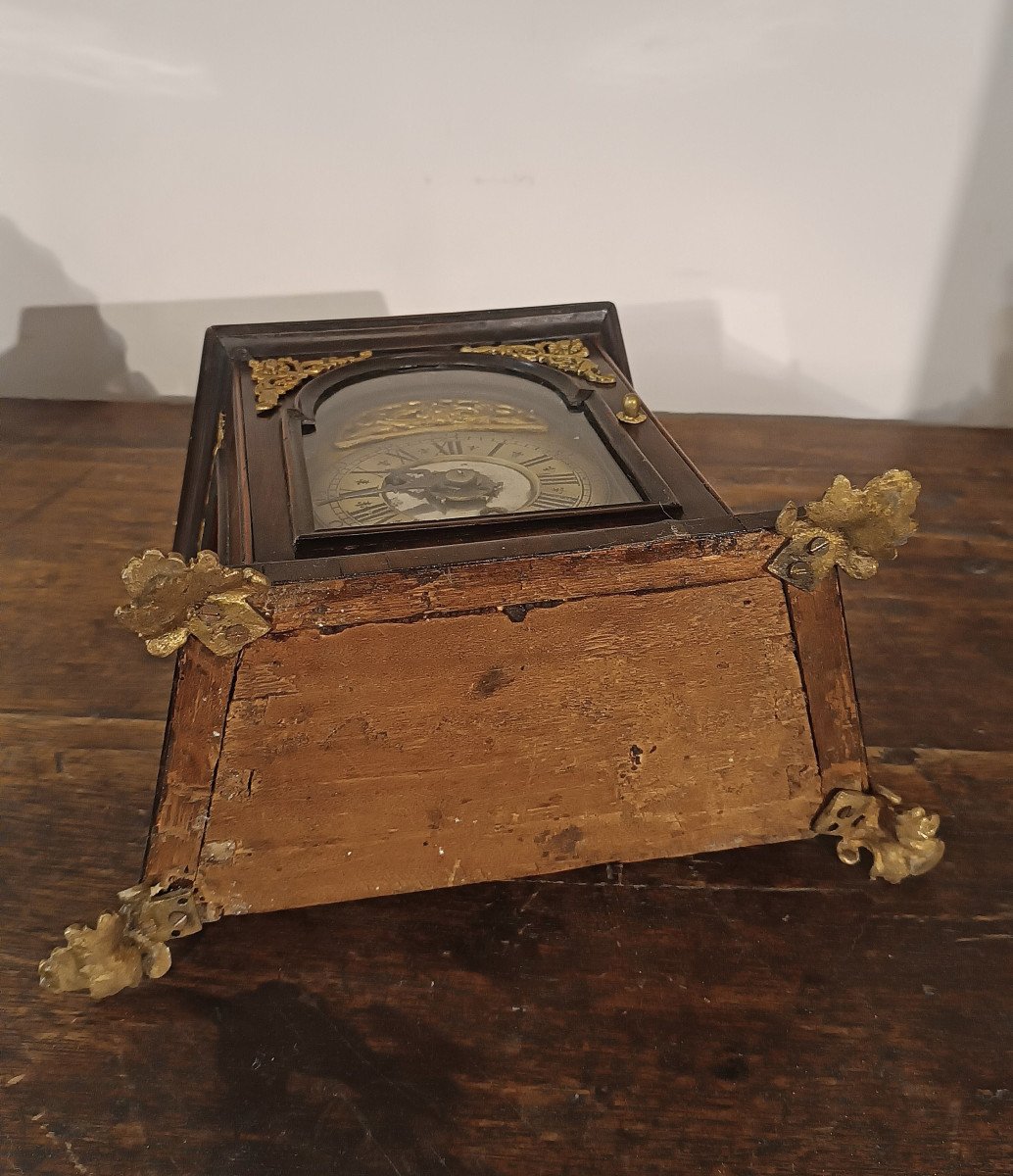 Second Half Of The 17th Century Walnut And Golden Bronze Clock -photo-6