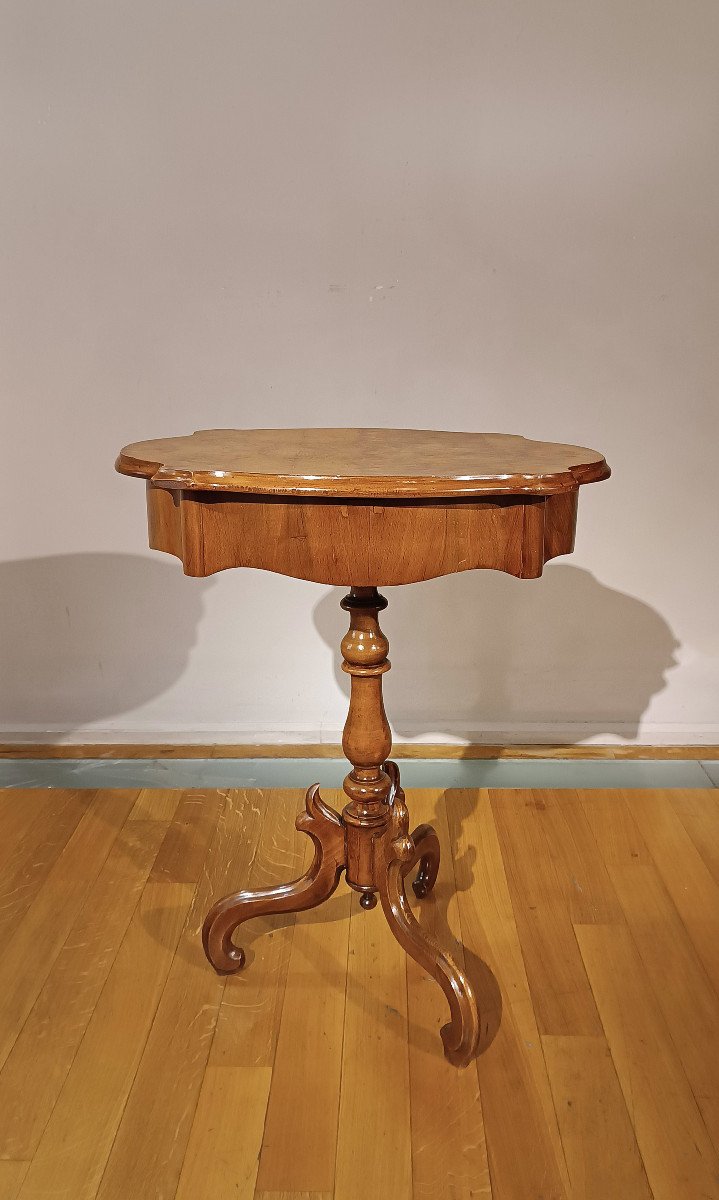 Early 19th Century Birch Opening Table -photo-3