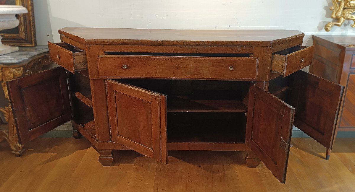 Second Half Of The 18th Century Rounded Walnut Sideboard -photo-4