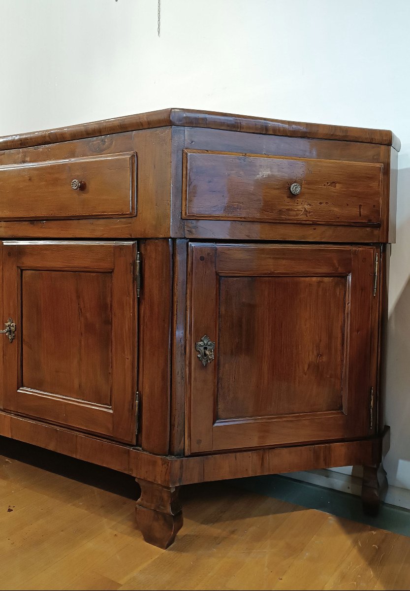 Second Half Of The 18th Century Rounded Walnut Sideboard -photo-8