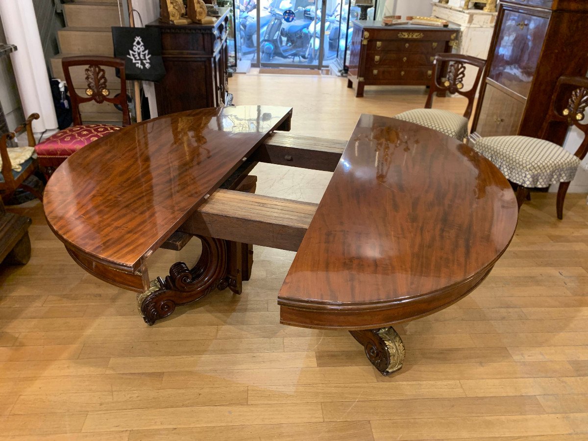 Early 19th Century Charles X Oval Table In Solid Mahogany -photo-4