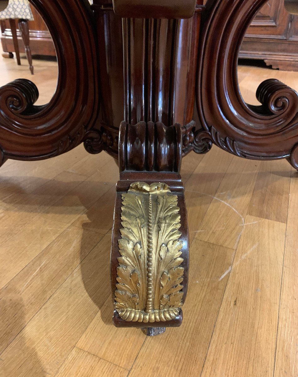 Early 19th Century Charles X Oval Table In Solid Mahogany -photo-4