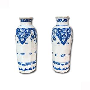 Pair Of 18th Century Ginori Vases