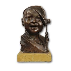 Early 20th Century Small Bronze Child With Cap By P. Piraino 