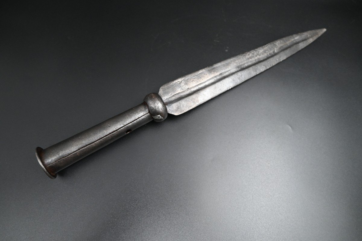 17th Century Wrought Iron Spearhead-photo-4
