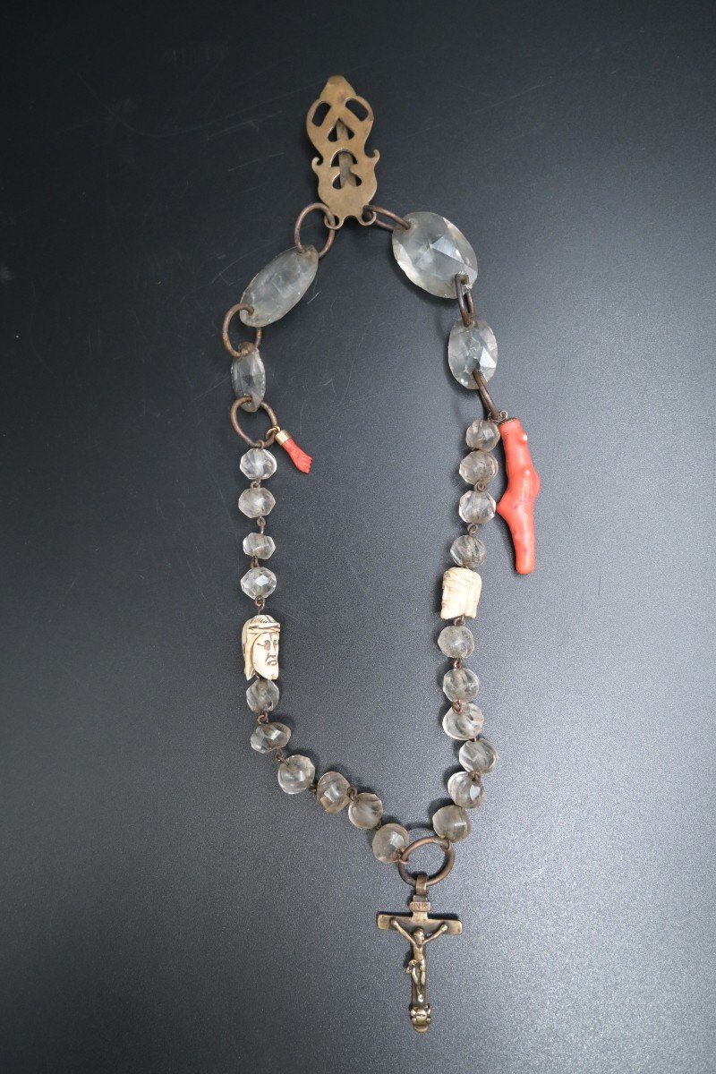 Châtelaine / Exceptional Rosary, La Roche Crystal, Coral And 2 Memento Mori From 18th Century