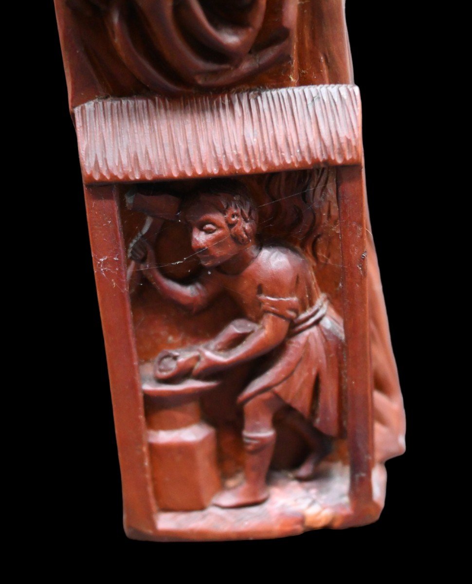 Saint Eloi, Carved Boxwood Statue In Very Good Quality-photo-3