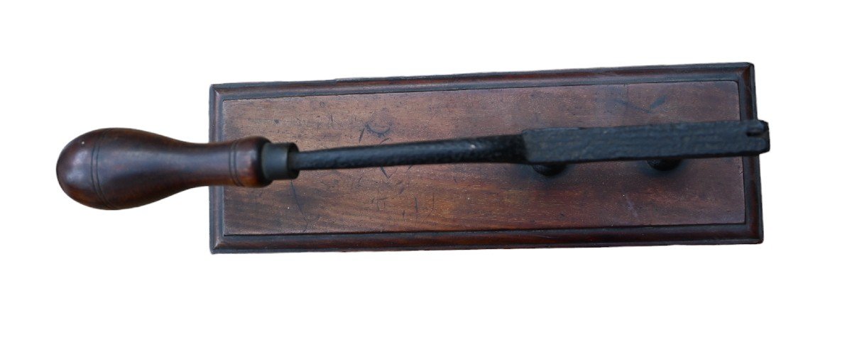 19th Century Wrought Iron Pharmacy Cork  Stopper Press-photo-2