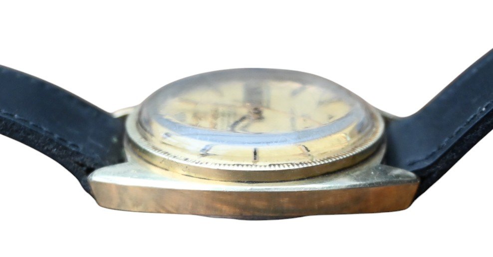 Montre Bracelet Omega Constellation Day-date,18k Gold-cap Linen Dial  Vintage-photo-3