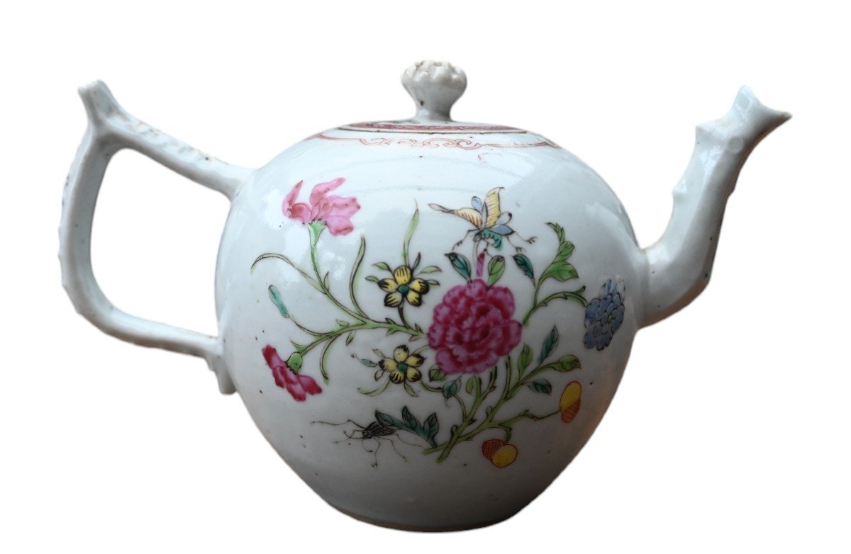 Théière En Porcelaine Chinoise Chine De Commande , Famille Rose, XVIIIe Siècle, Qianlong