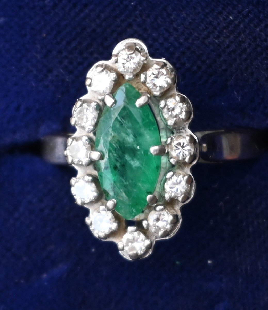 Bague or 18 carats emeraude hot sale