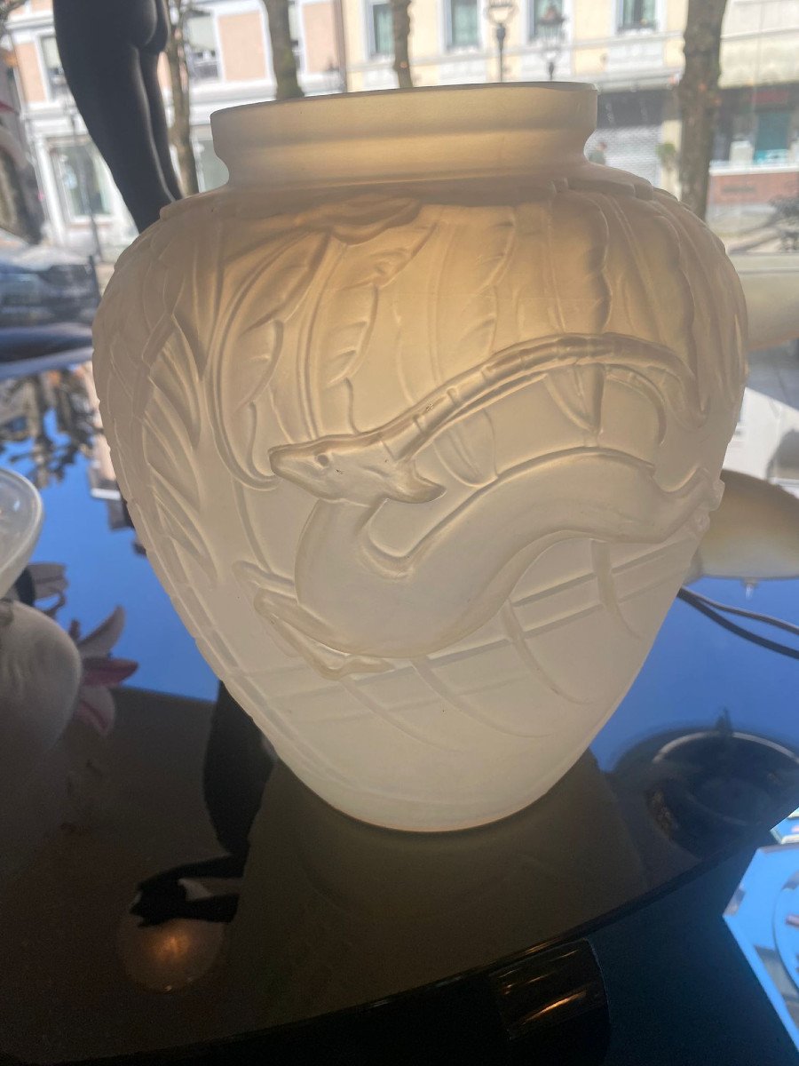 Etling Opalescent Vase, Art Deco