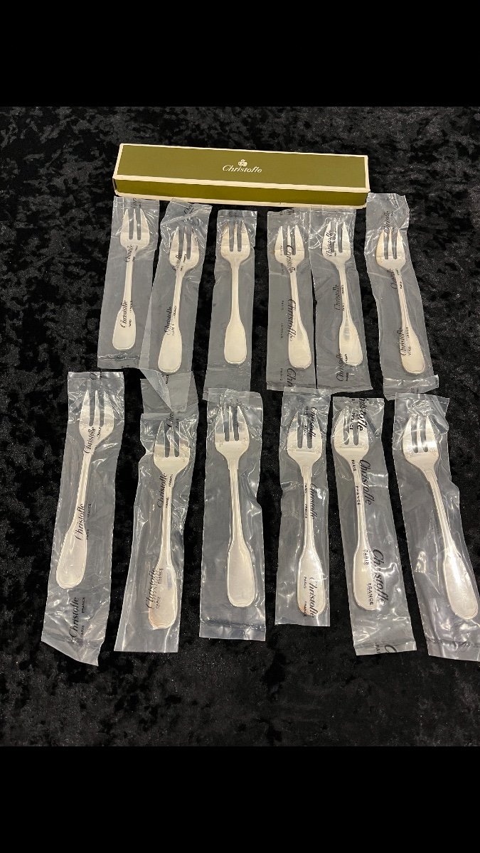 Christofle 12 Oyster Forks Versailles Model