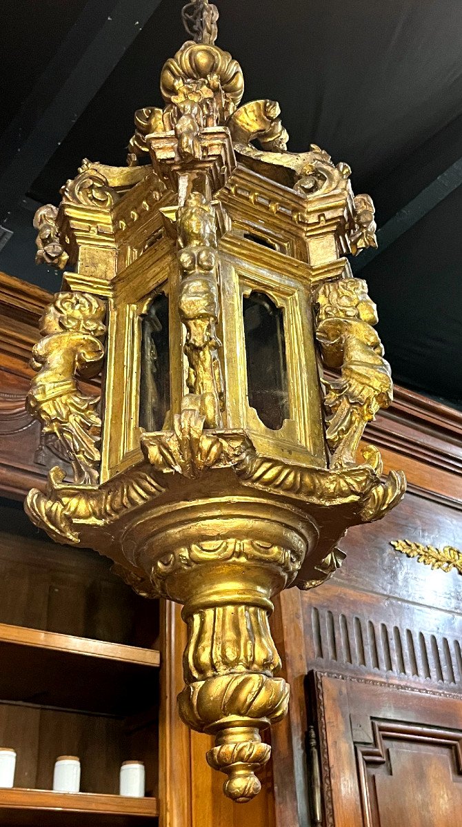 Large Lantern In Carved And Molded Gilded Wood - Italy 18th Century