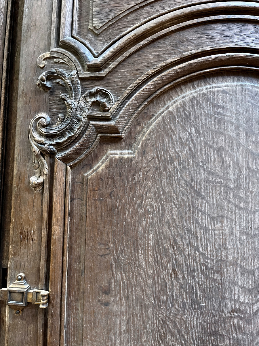 Set Of Two Carved And Paneled Oak Doors - 18th Century-photo-1