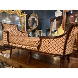 Duchess Daybed In Boat 
