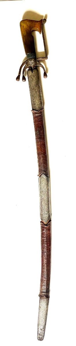 Antique Moroccan Nimcha Saber - Morocco - 19th Century - Gold Decoration-photo-2