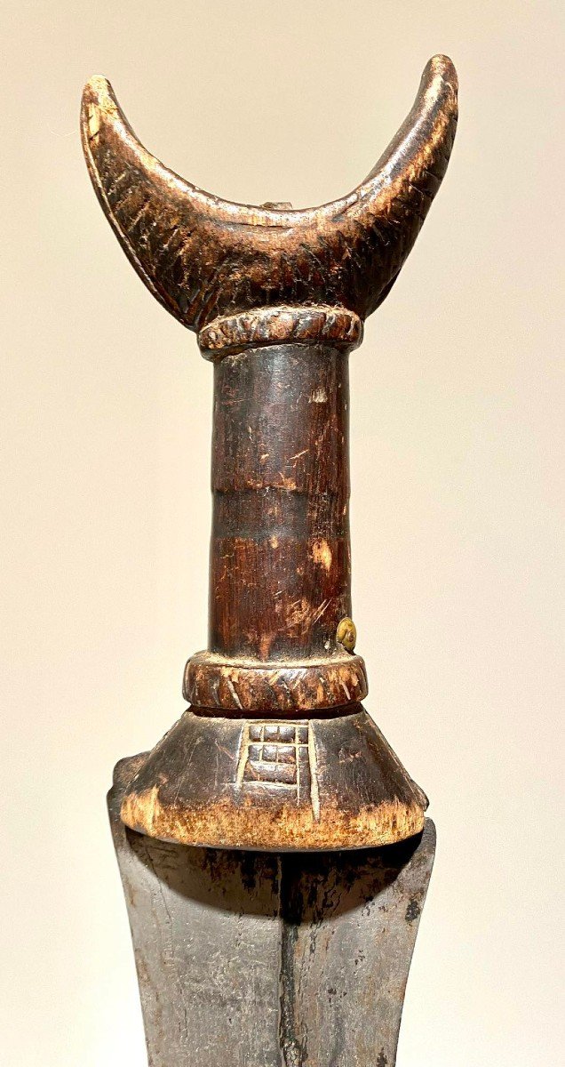 Old And Rare Knife From The Mbuun / Pindi Tribe - Dr Congo Kwango Kwilu Region -19th African-photo-3