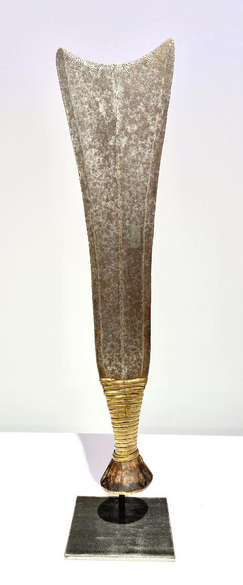 Epée courte / Couteau De La Tribu Ngombe / Ngbandi Dr Congo Ubangi - Afrique Ca 1900