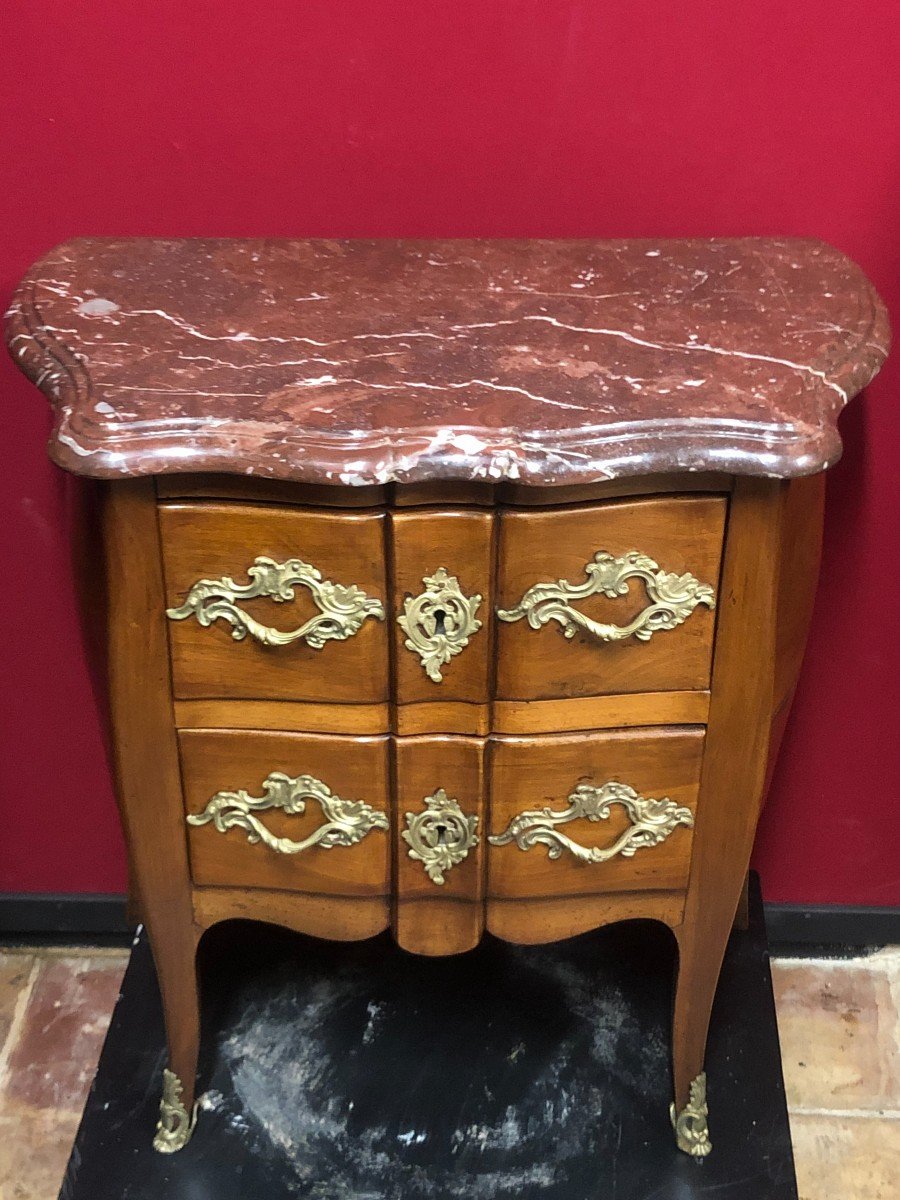 Commode D'entre Deux  Estampillée " PIERRE ROUSSEL " 18ème siècle