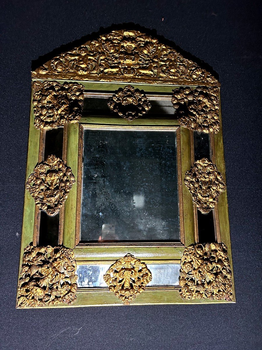 Napoleon III Mirror With Closed Pares In Repoussé Copper-photo-1