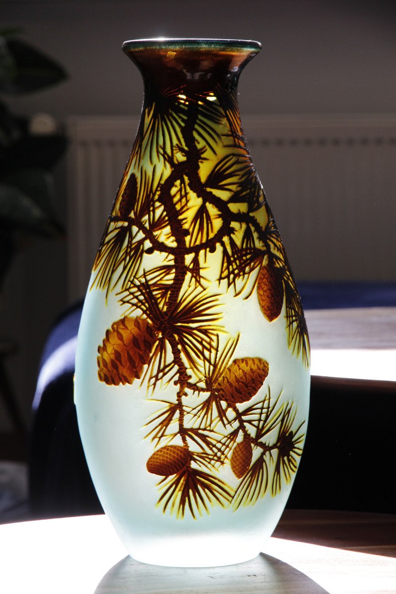 Gallé Vase (pine Cones)-photo-2