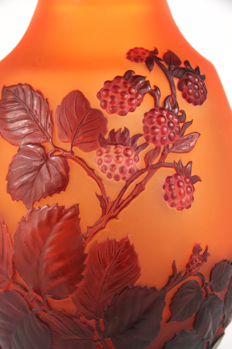 Gallé Vase (raspberries) Relief Series-photo-7