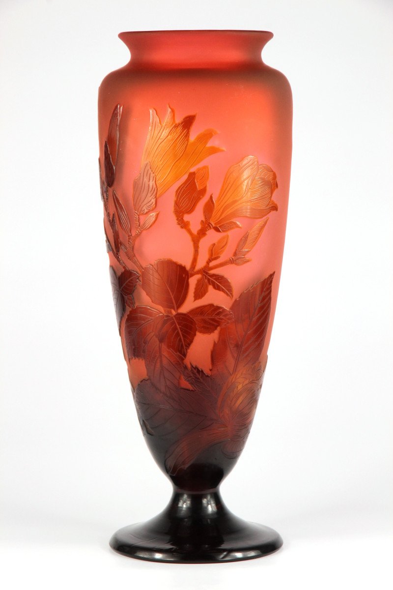 Gallé Vase (magnolia)