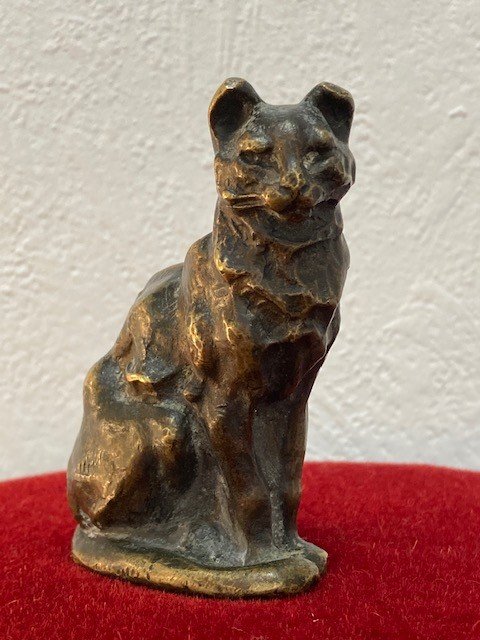 Bronze Cat With Unsigned Medal Patina - XIX Century