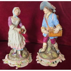 Magic Lantern Peddler - 19th Century Meissen Porcelain Group.