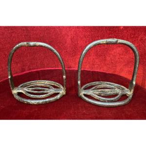 Pair Of Cavalry Stirrups - 18th Century