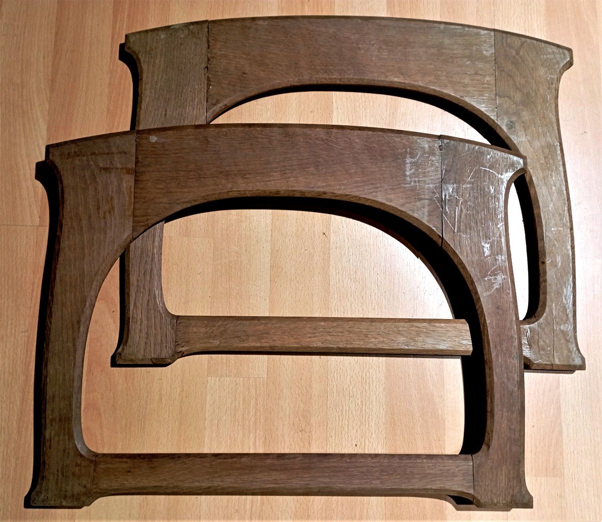 Pair Of "art Nouveau" Frames In Oak