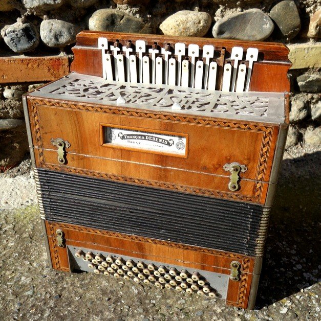 "chromatic Accordion" By François Dedenis Around 1900