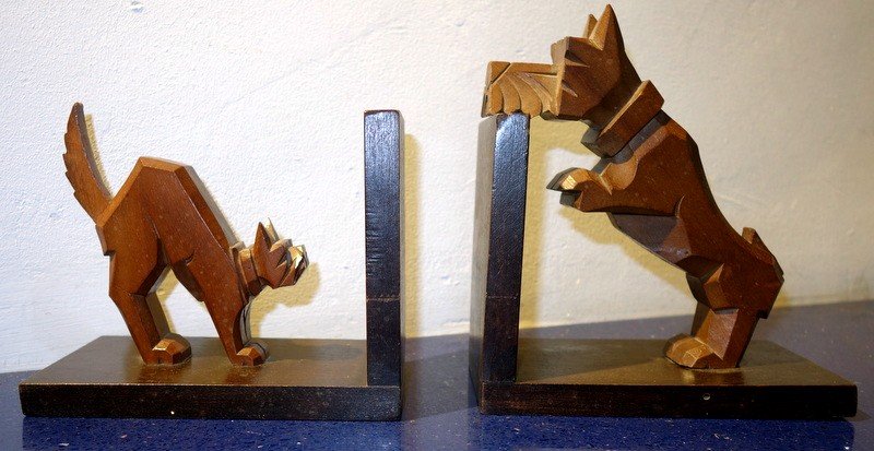 Bookends "dog And Cat" In Wood .....art Deco